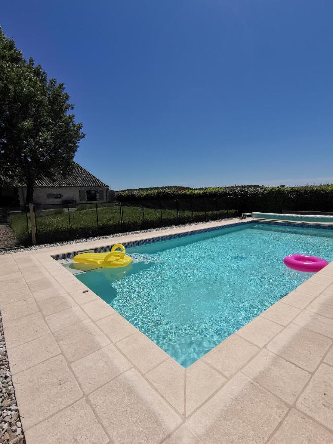 Au Mas De Janita Hotel Cahuzac-sur-Vère Екстериор снимка