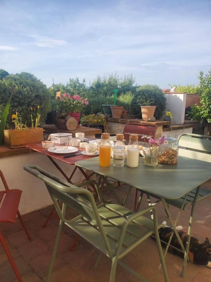 Au Mas De Janita Hotel Cahuzac-sur-Vère Екстериор снимка